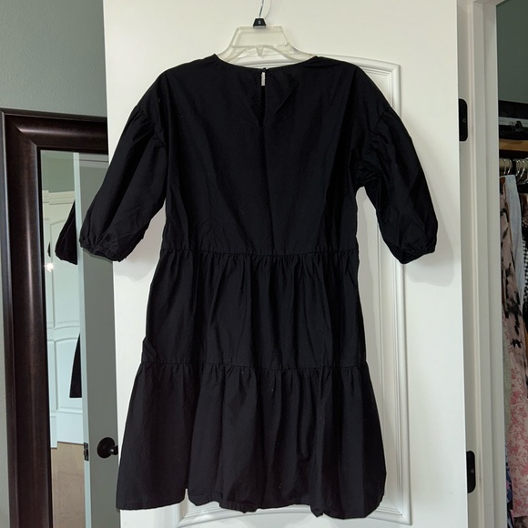 BLACK MINI PUFF DRESS - Picture 3 of 3